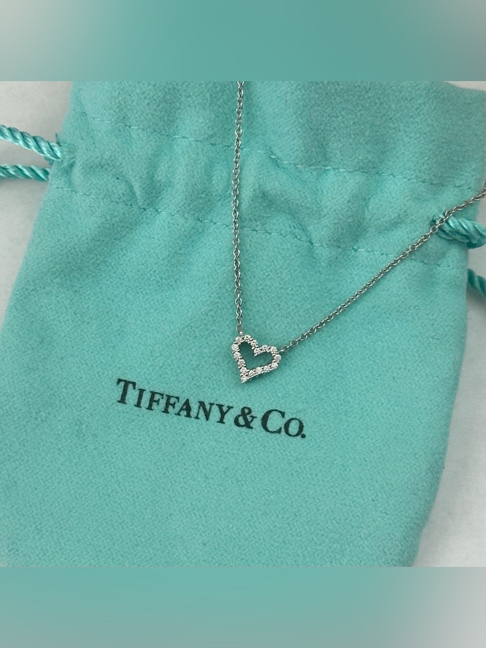Tiffany & Co Diamond Heart Pendant Necklace Platinum Chain